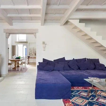 Garibaldi Luxury * Отранто