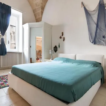 Garibaldi Luxury * Отранто