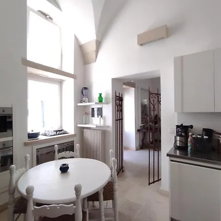 Garibaldi Luxury Отранто
