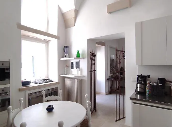 Garibaldi Luxury Отранто